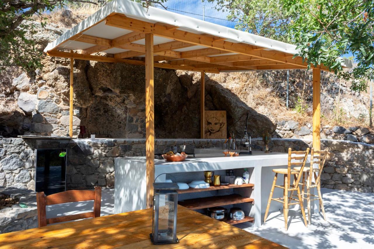 My Old Stone House In A 2 000 Sqm Private Garden With Fab Glamping Tent Mandraki  Exterior photo